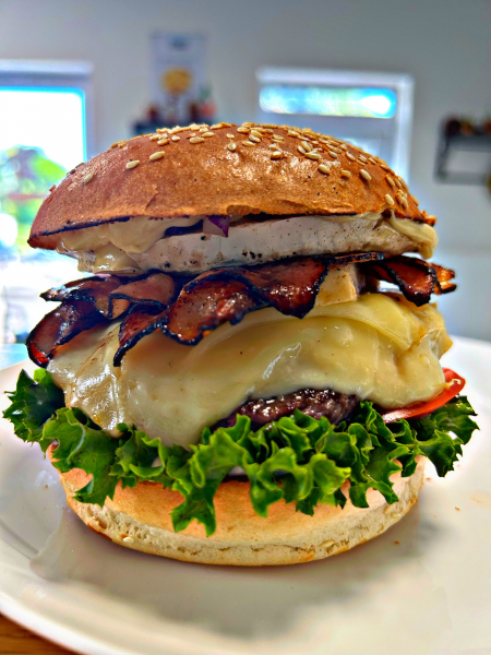 Obrázok jedla VIP Burger (450g)